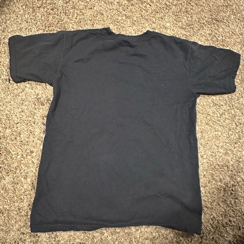Adidas Women’s Black and Red Graphic Fitted Cap Sleeve Tee Size: S - Picture 5 of 5